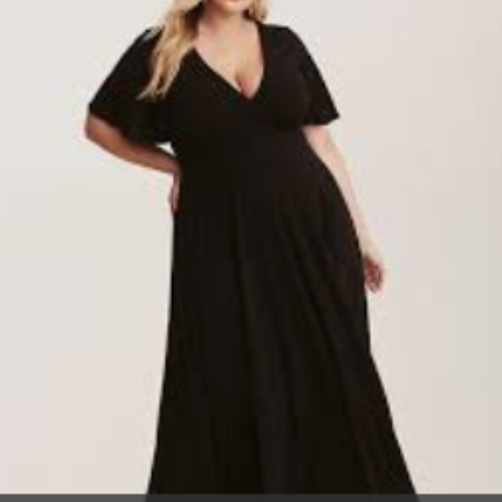 TORRID BLACK FLUTTER SLEEVE JERSEY KNIT MAXI - 1X